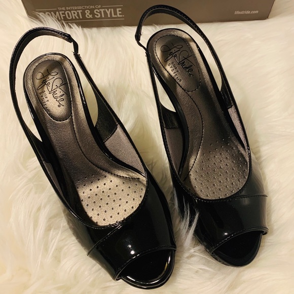 Life Stride Black Patent - Picture 1 of 8